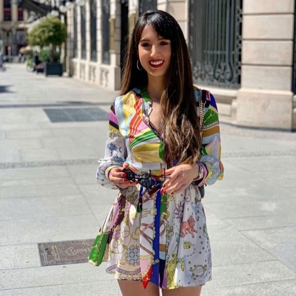 Zara Dresses & Skirts - ZARA PRINTED MINI DRESS Medium